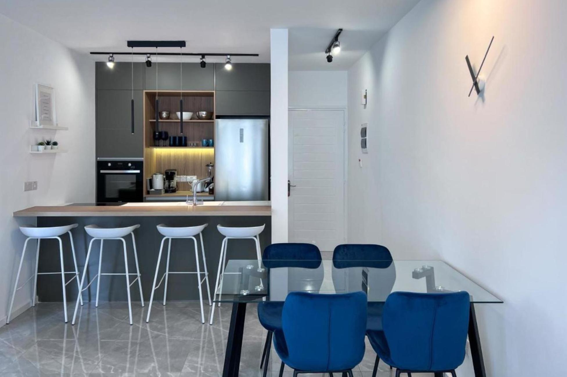 H&O Diamond Complex Sea View Apartment Paphos Exterior foto